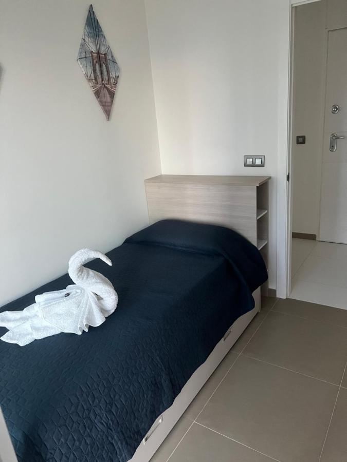Intempo Celia-Apartment At Famous Intempo Building Benidorm Exteriör bild